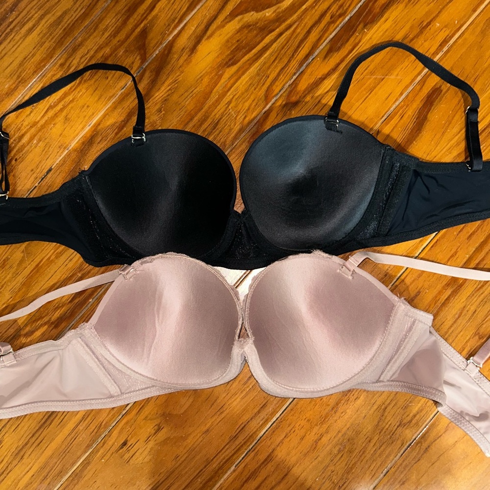 Bras - Picture 3 of 4